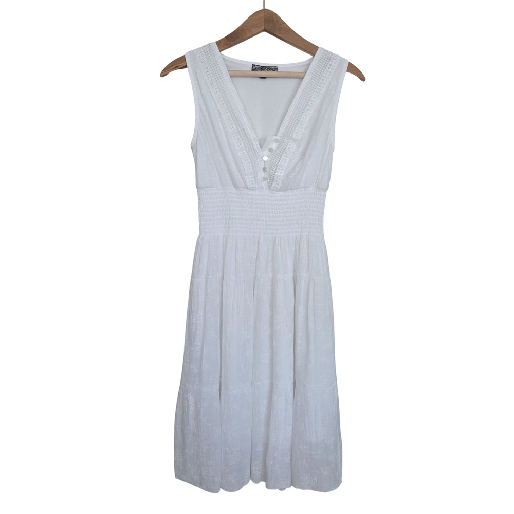 J. Gee | White Lattice Crochet V-Neck Partial Button Front Shirred Petite Dress